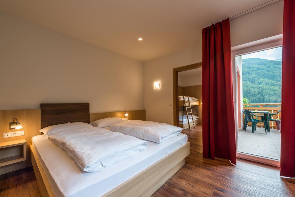 Alpin Hotel Gudrun Colle Isarco Room photo